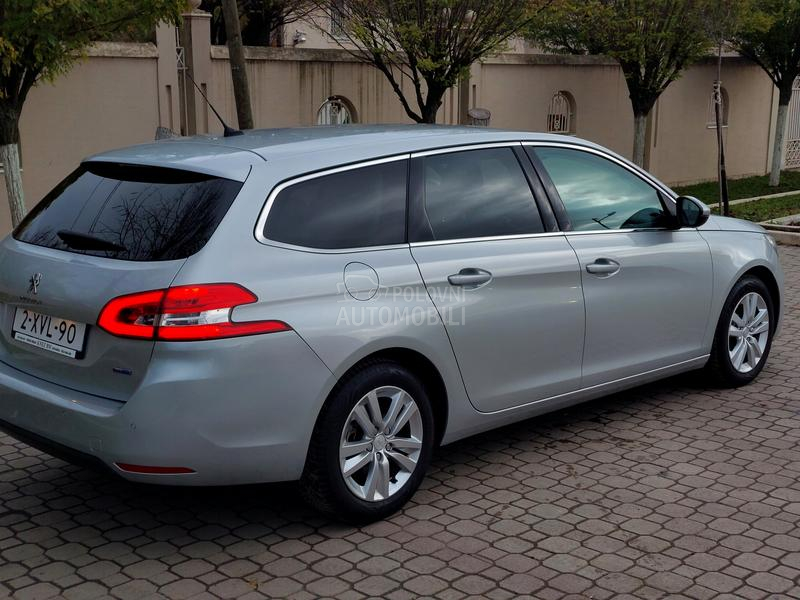 Peugeot 308 1.6HDI EXECUTIVE
