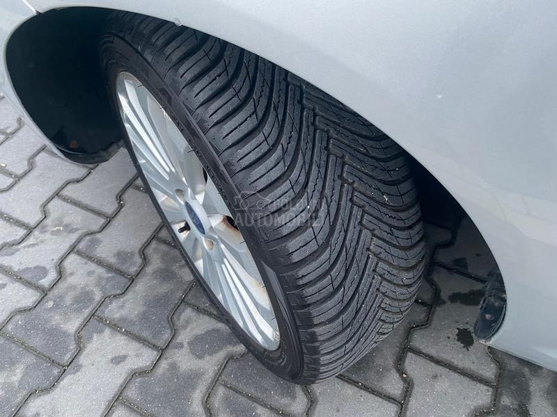 Ford Fiesta 1.25 titanium