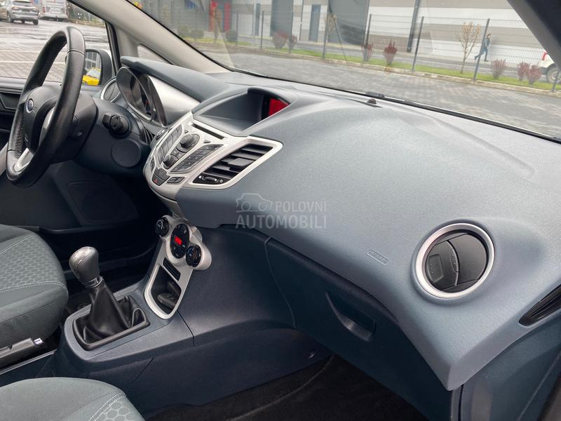 Ford Fiesta 1.25 titanium