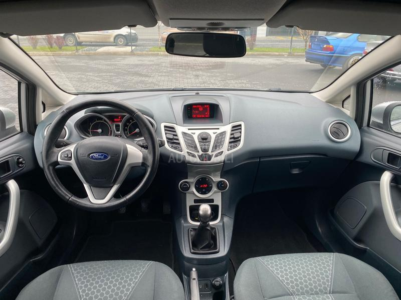 Ford Fiesta 1.25 titanium