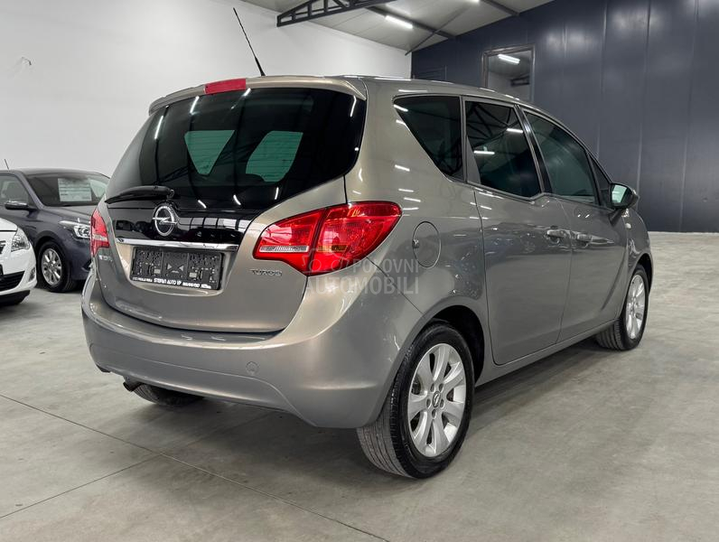 Opel Meriva 1.4 TURBO COLOR CH