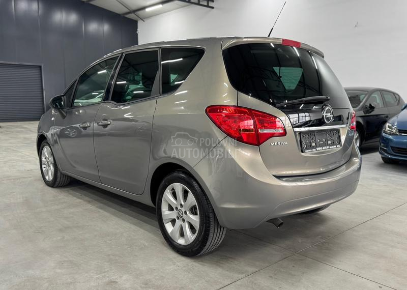 Opel Meriva 1.4 TURBO COLOR CH