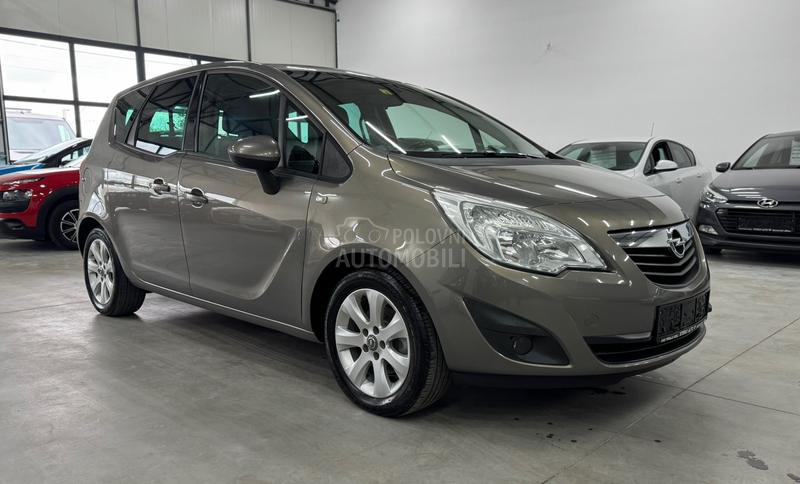 Opel Meriva 1.4 TURBO COLOR CH