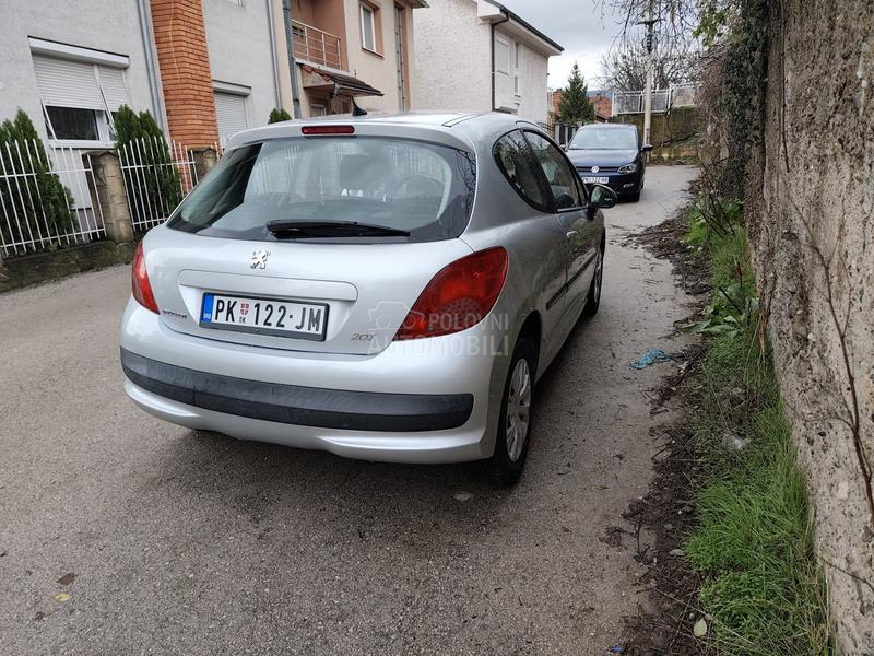 Peugeot 207 