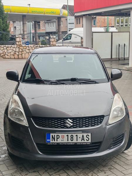 Suzuki Swift 