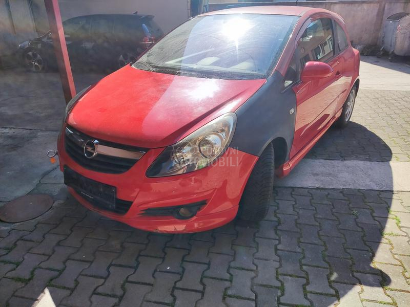 Delovi za Opel Corsa D