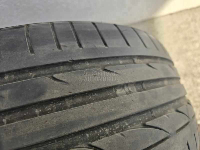 Continental 225/40 R19 Letnja
