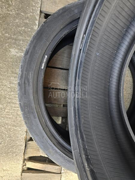 Continental 225/40 R19 Letnja