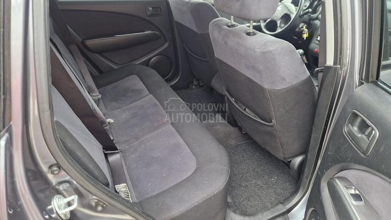 Mitsubishi Outlander 2.0 b.e.n.z.