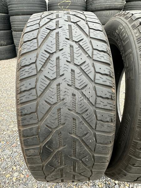 Taurus 225/55 R18 Zimska