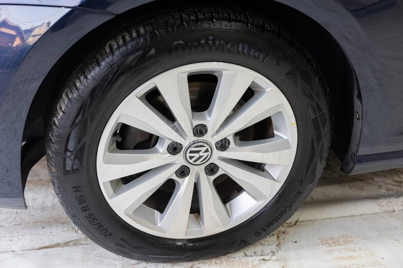 Volkswagen Golf 7 1.6 DSG BlueMotion