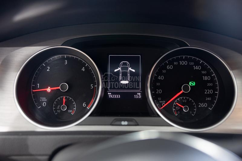 Volkswagen Golf 7 1.6 DSG BlueMotion