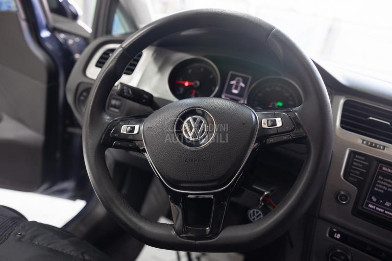 Volkswagen Golf 7 1.6 DSG BlueMotion
