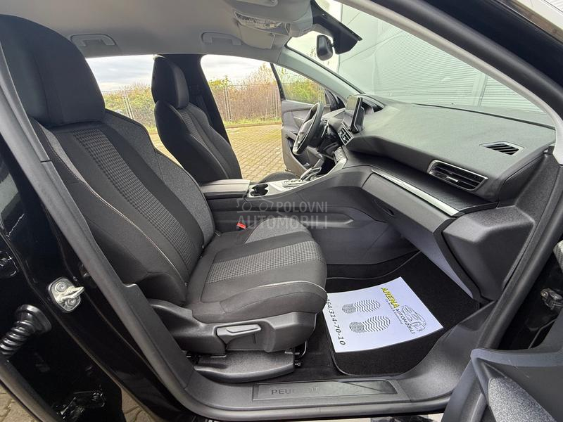 Peugeot 3008 1.2 ACTIVE/AUT