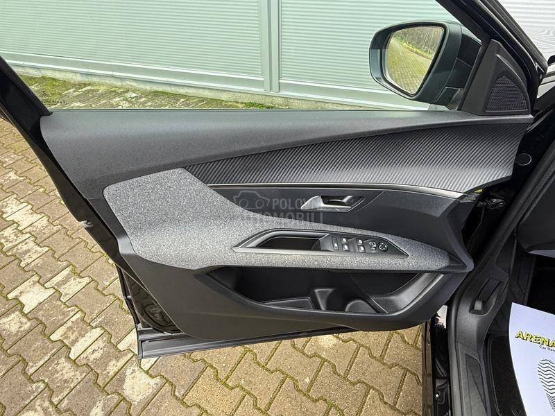 Peugeot 3008 1.2 ACTIVE/AUT