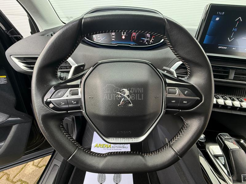 Peugeot 3008 1.2 ACTIVE/AUT