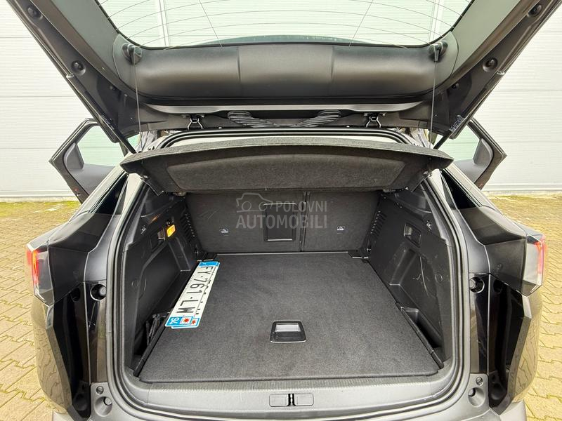 Peugeot 3008 1.2 ACTIVE/AUT