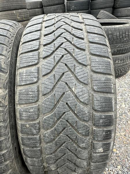 Lassa 235/55 R17 Zimska