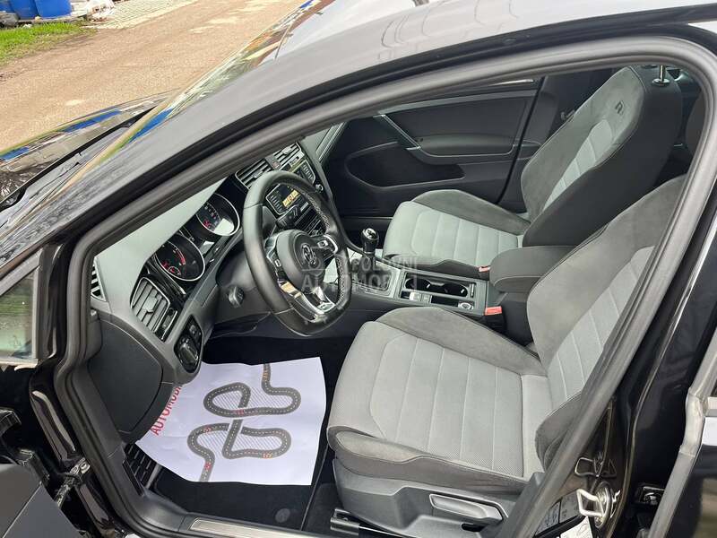 Volkswagen Golf 7 1.6 tdi Rline N o V