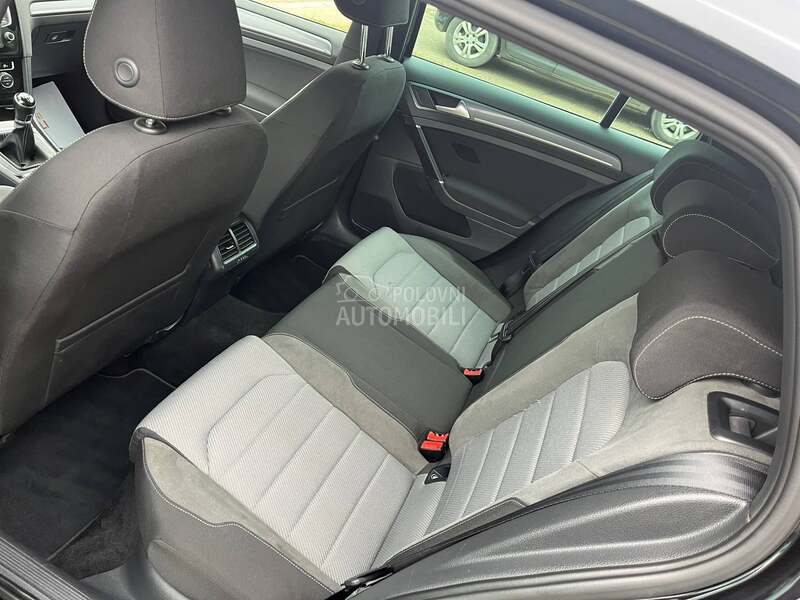 Volkswagen Golf 7 1.6 tdi Rline N o V