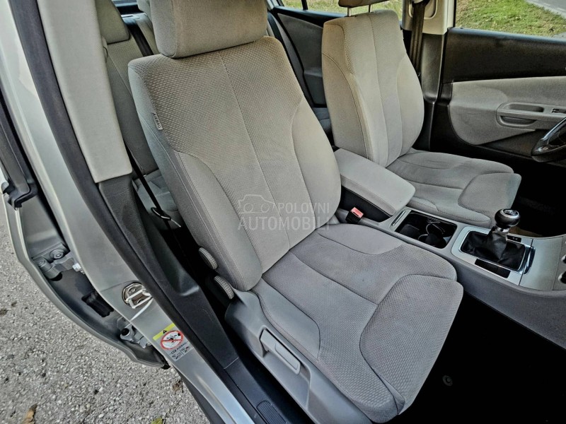 Volkswagen Passat B6 2.0 TDI LUTKICAA