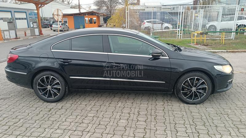 Volkswagen Passat CC 2.0 TDI