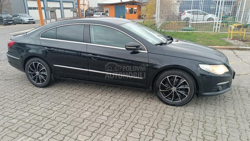 Volkswagen Passat CC 2.0 TDI