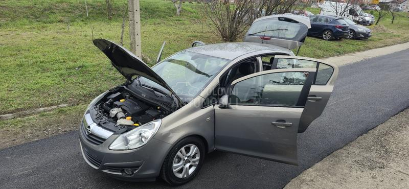 Opel Corsa D 