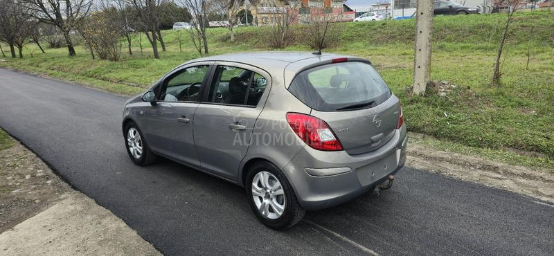 Opel Corsa D 