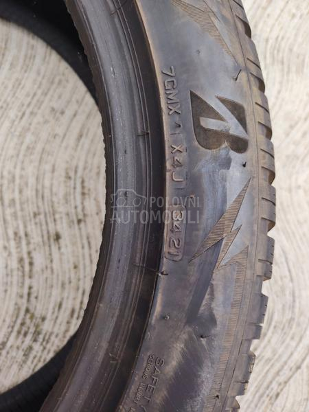 Bridgestone 265/45 R21 Zimska