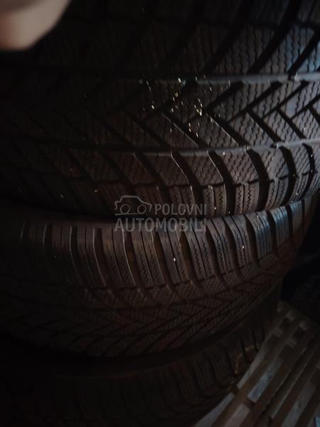Bridgestone 265/45 R21 Zimska