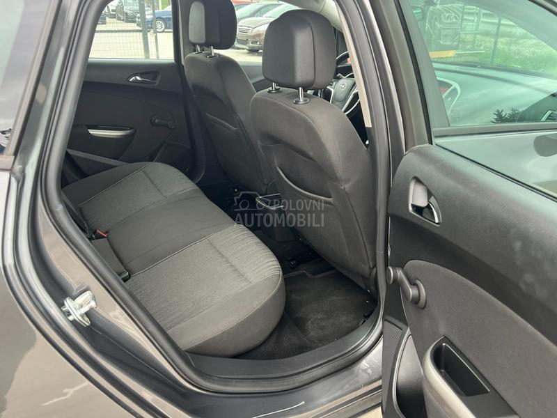 Opel Astra J 1.6b EcoFlex