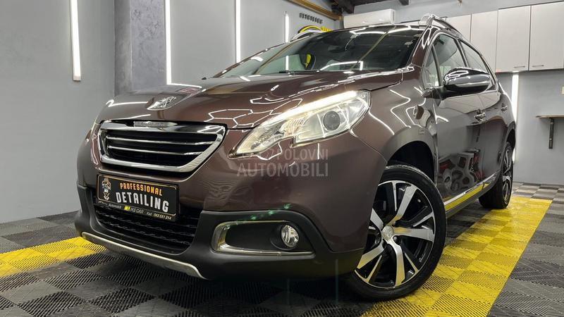 Peugeot 2008 URBAN CROSS