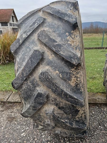 Continental 420/70 R24