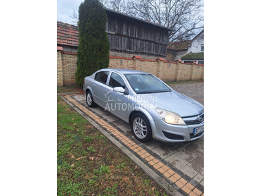 Opel Astra H 1.6
