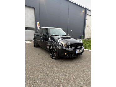 MINI Countryman S