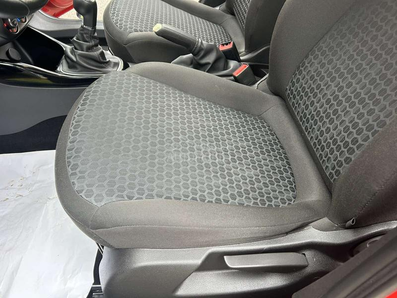 Opel Corsa E 1,0 T IZVANRED NA