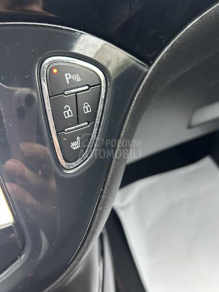 Opel Corsa E 1,0 T IZVANRED NA