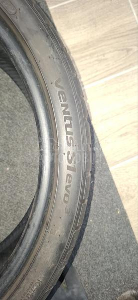 Hankook 235/35 R19 Letnja
