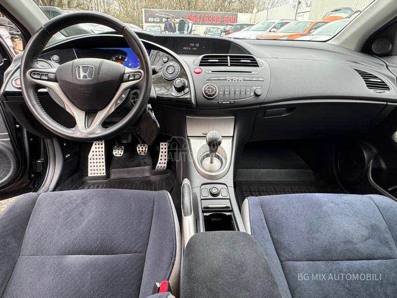 Honda Civic 1.8 Sport