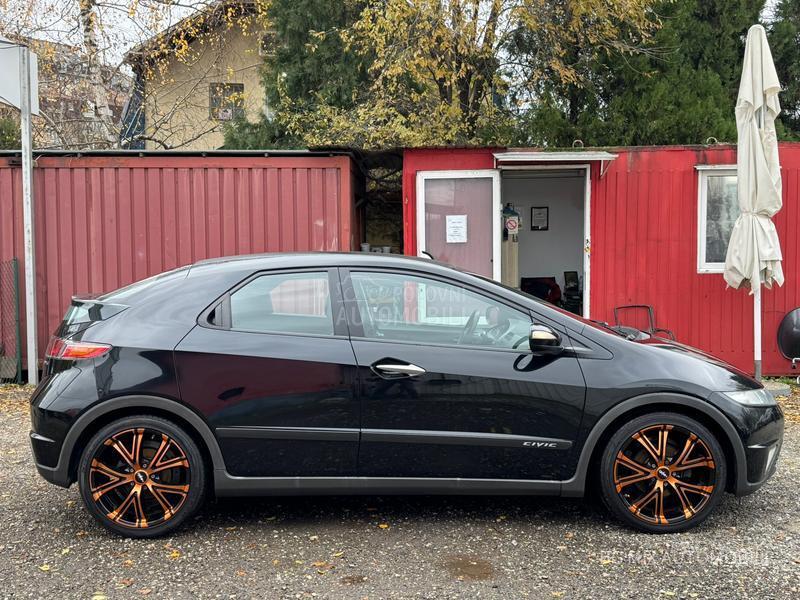 Honda Civic 1.8 Sport