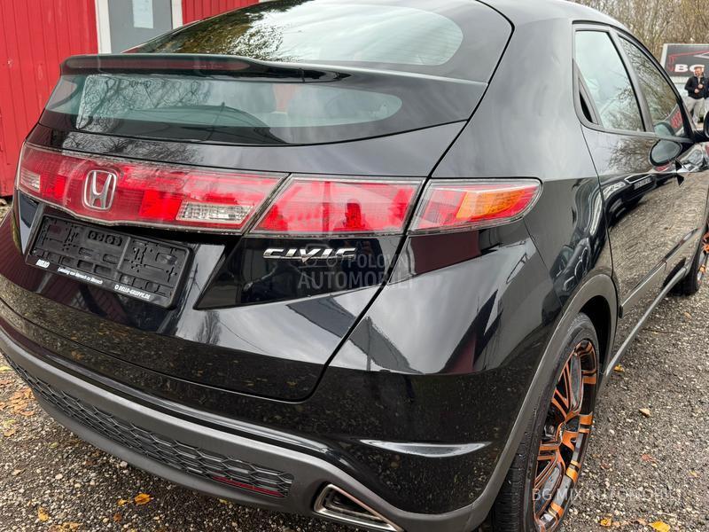 Honda Civic 1.8 Sport