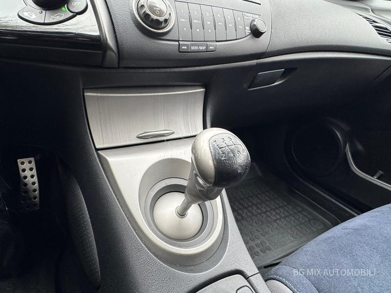 Honda Civic 1.8 Sport