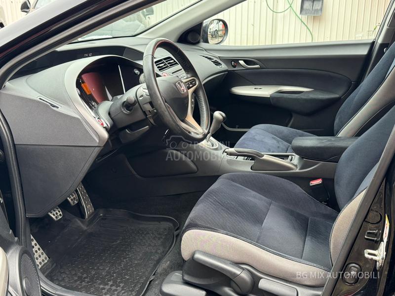 Honda Civic 1.8 Sport