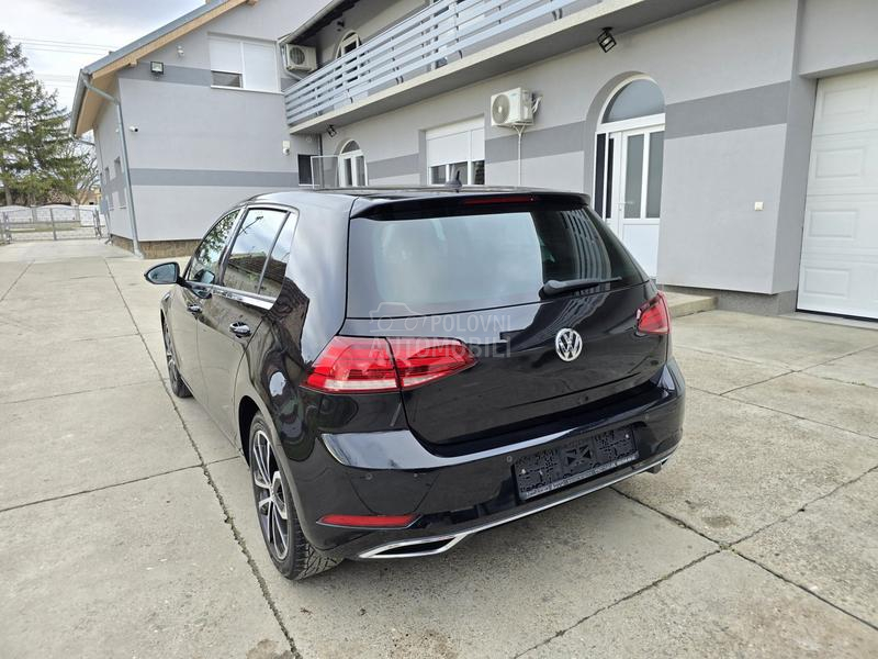 Volkswagen Golf 7 1.6 TDI//VIRTUAL//
