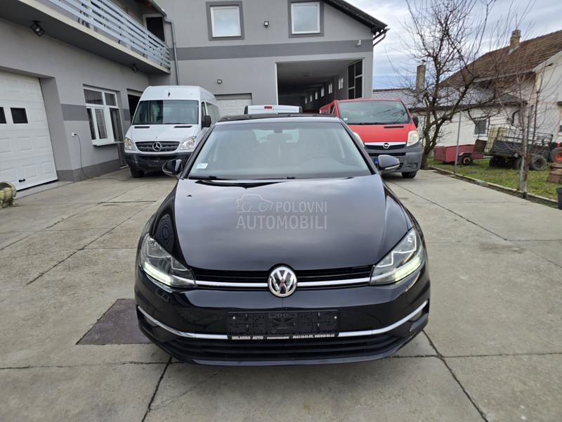 Volkswagen Golf 7 1.6 TDI//VIRTUAL//