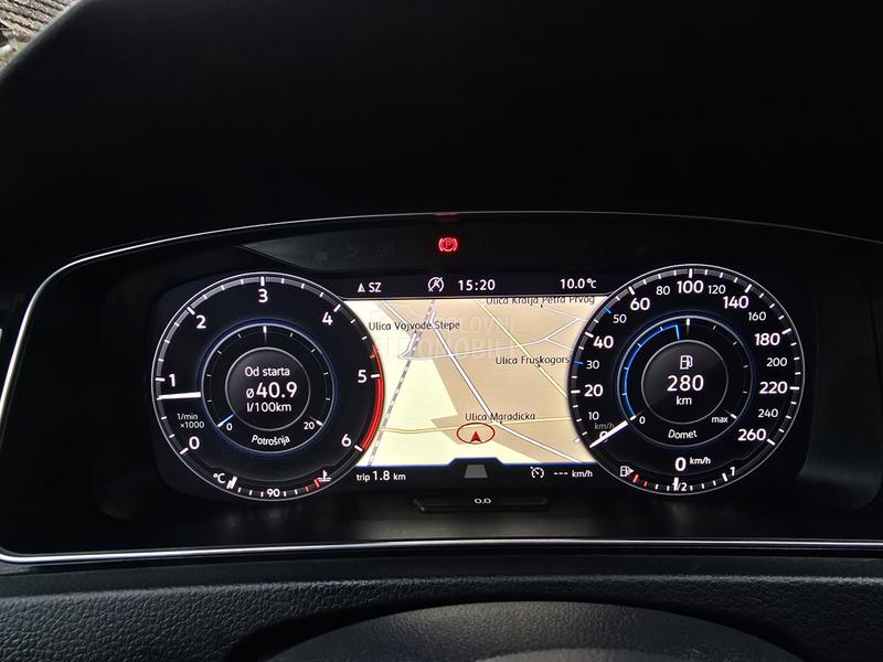 Volkswagen Golf 7 1.6 TDI//VIRTUAL//