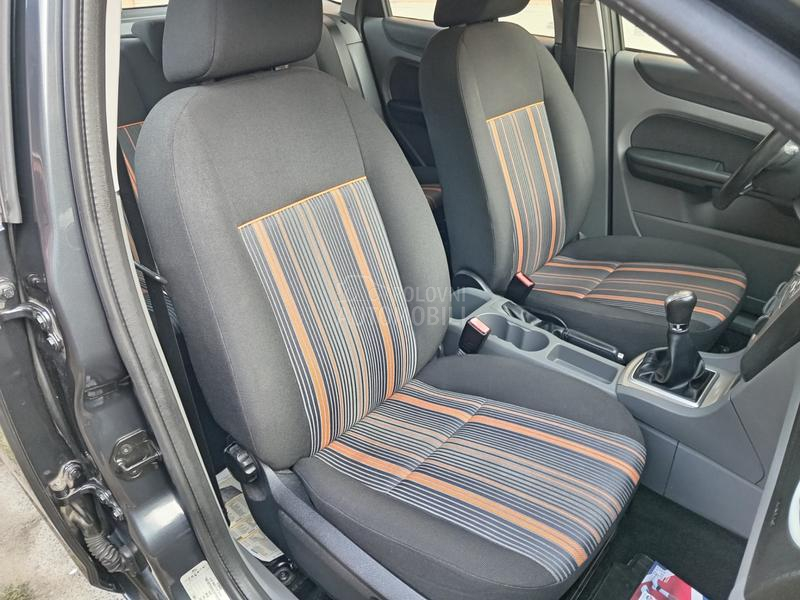 Ford Focus 1.6 O d l i c a n