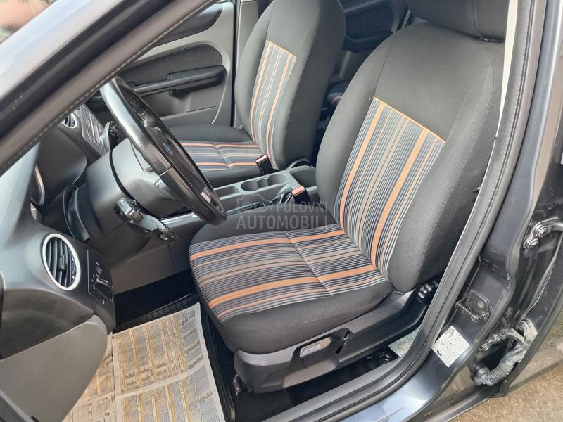 Ford Focus 1.6 O d l i c a n