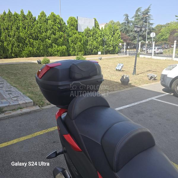 Piaggio MP3 300SPORT